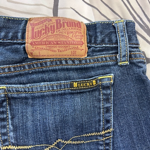 💥PRICE⬇️ 
LUCKY BRAND • Jean Shorts w/Rips • sz 8/29 - Picture 7 of 13